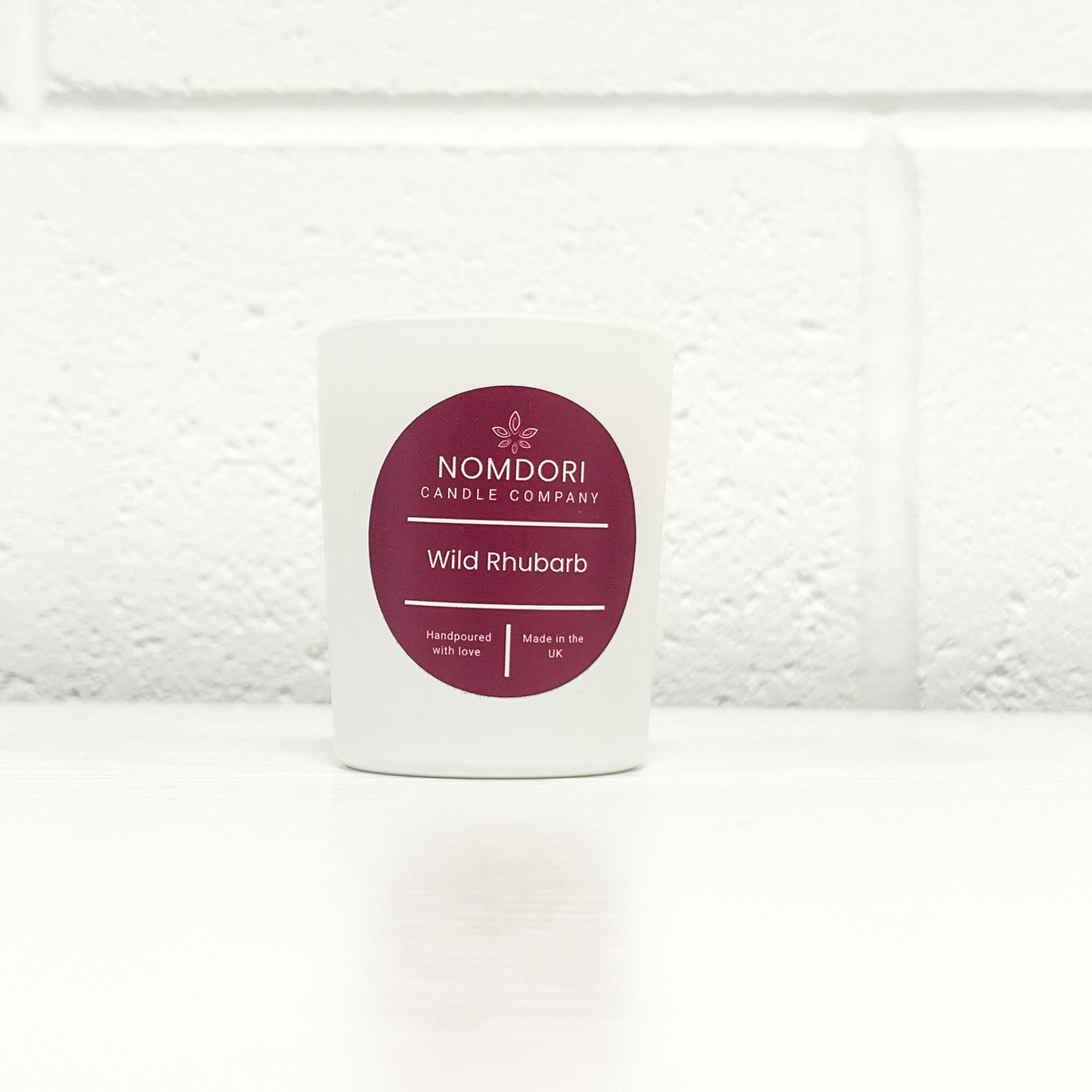 Luxury Wild Rhubarb Scented Candle